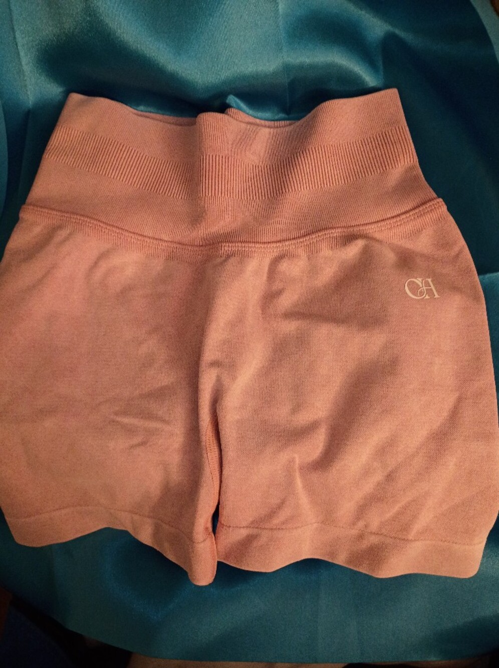 Athletic Shorts in Dusty Pink